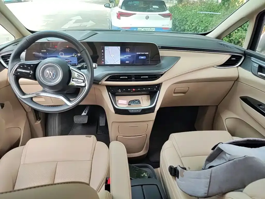 Buick GL8 Hybrid — фото 8