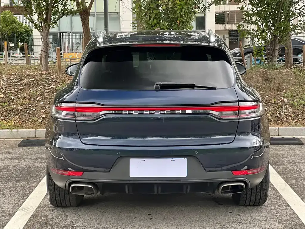 Porsche Macan — фото 10