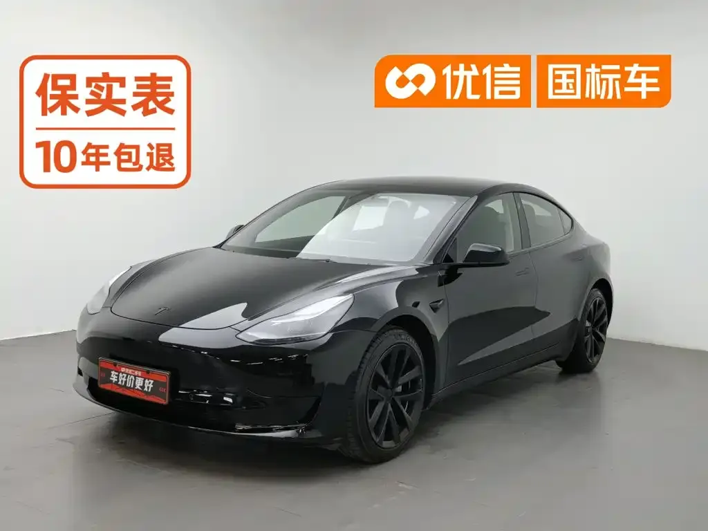Tesla Model 3 — фото 1