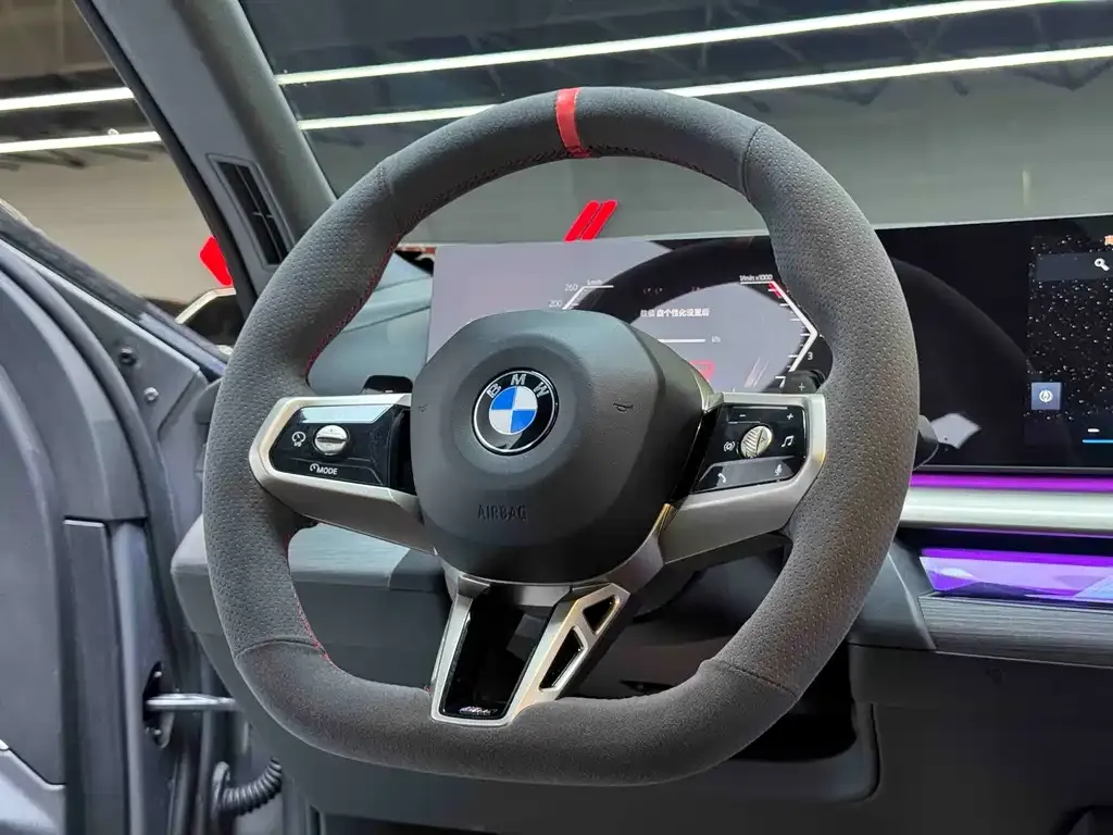 BMW 5 Series — фото 10
