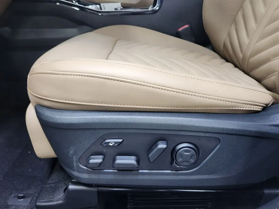 Kia Sorento — фото 5