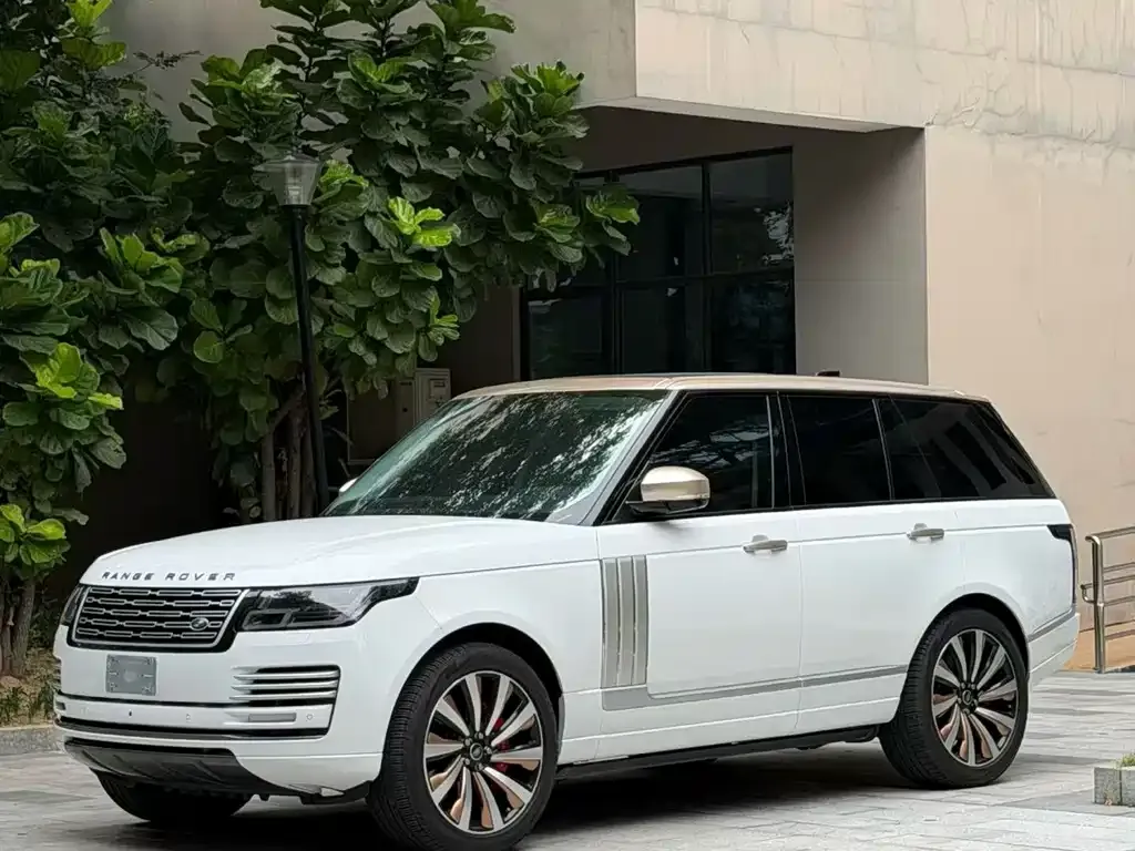 Land Rover Range Rover — фото 1
