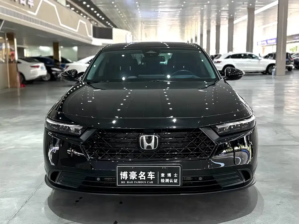 Honda Accord — фото 6