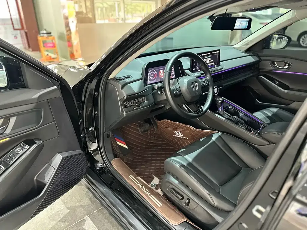 Honda Accord — фото 5
