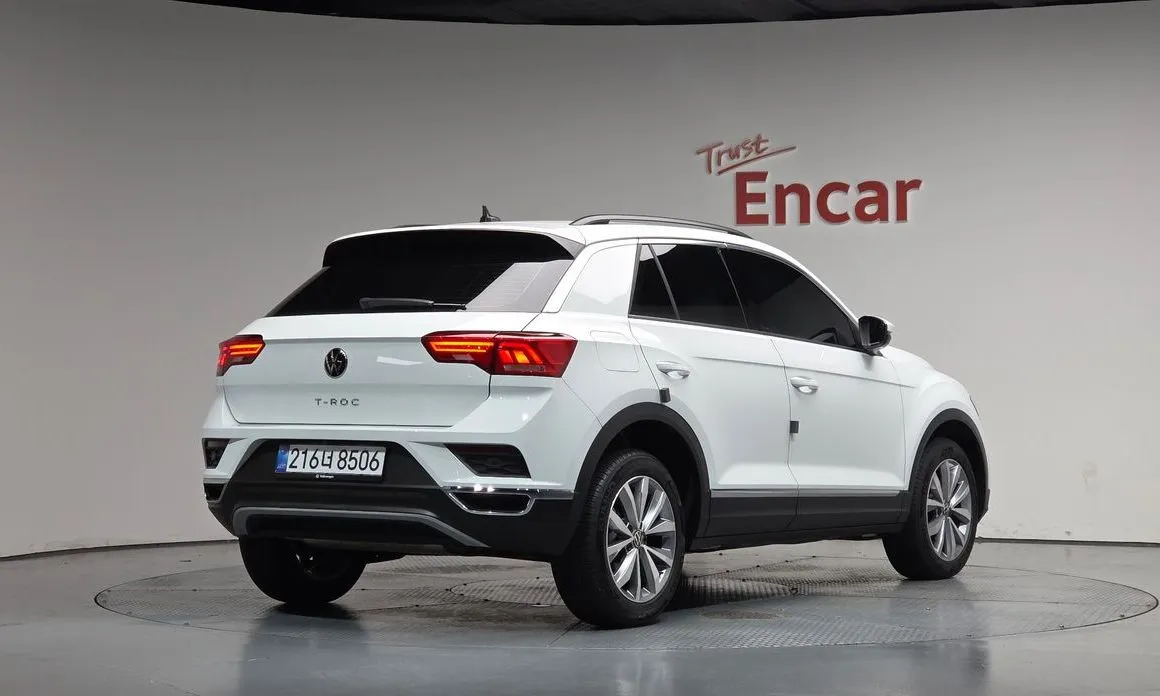 Volkswagen T-Roc — фото 3