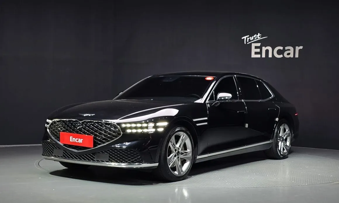 Genesis G90 — фото 1