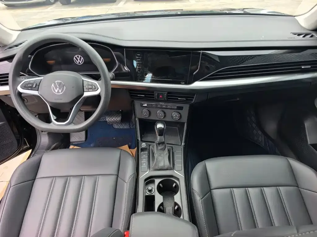 Volkswagen Passat — фото 6