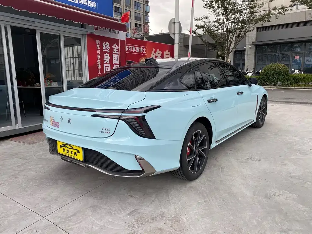 Hongqi H6 — фото 2