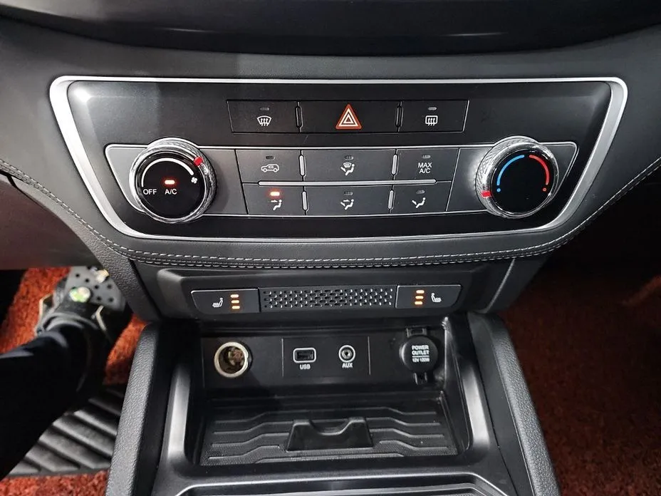 KG Mobility (Ssangyong) Rexton — фото 8