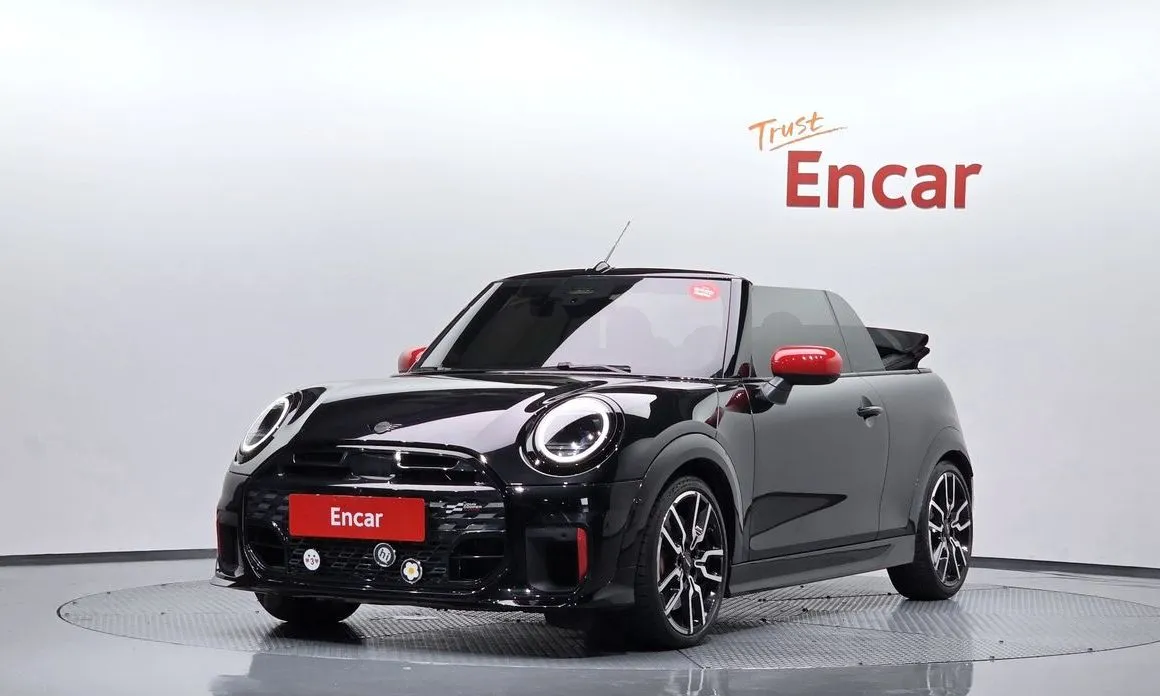 Mini Cooper Convertible — фото 1