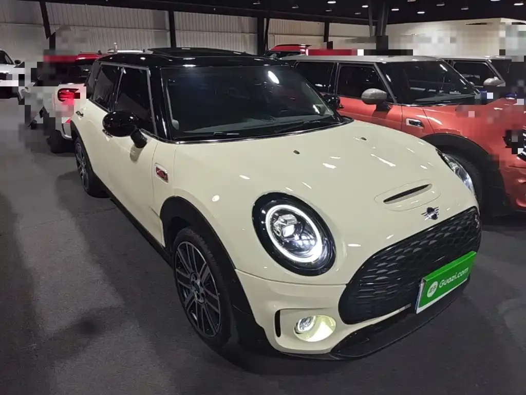 MINI Clubman — фото 5