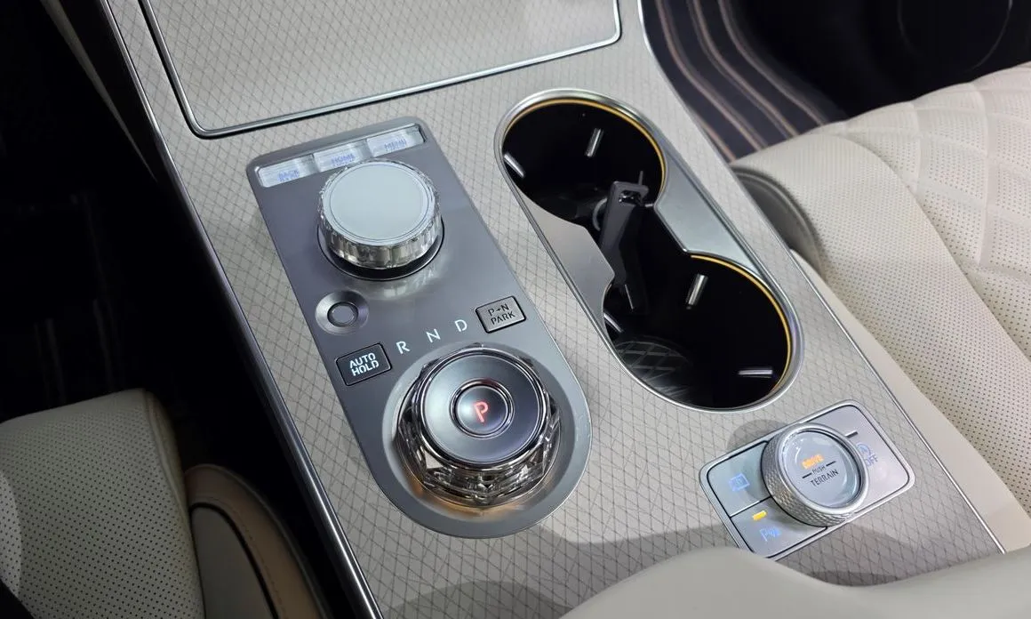 Genesis GV80 — фото 10