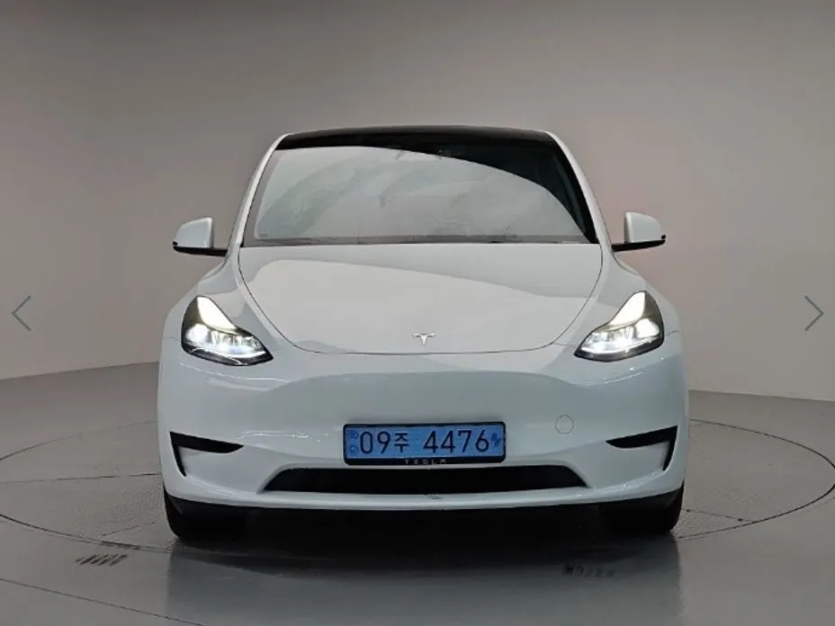 Tesla Model Y — фото 2