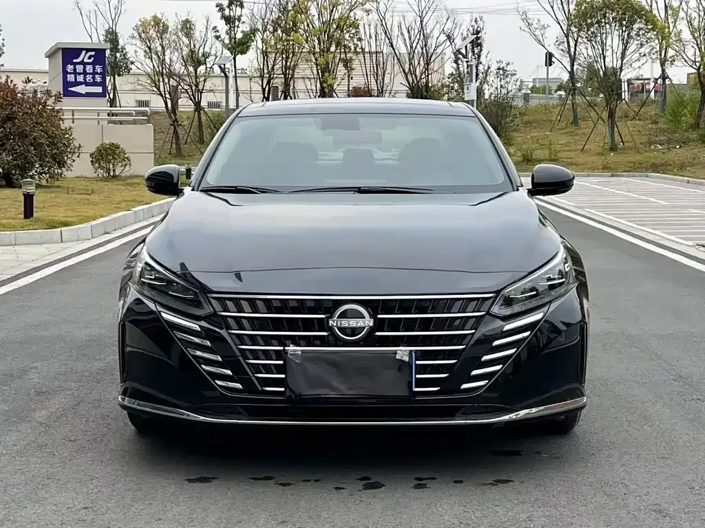 Nissan Teana — фото 6