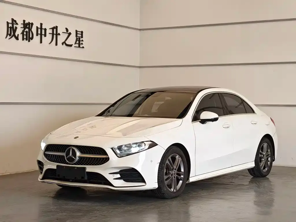Mercedes-Benz A-Class — фото 1