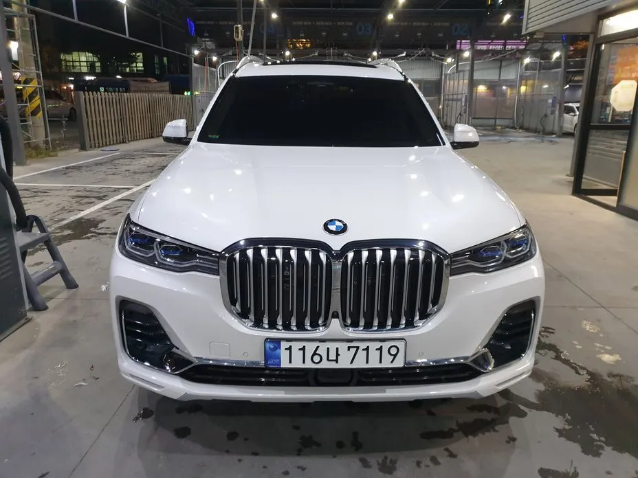 BMW X7 — фото 1