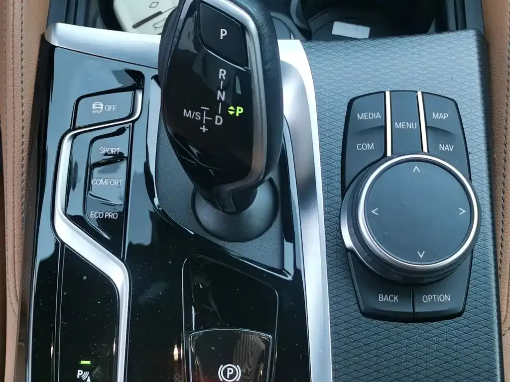 BMW 5 Series (Import) — фото 10