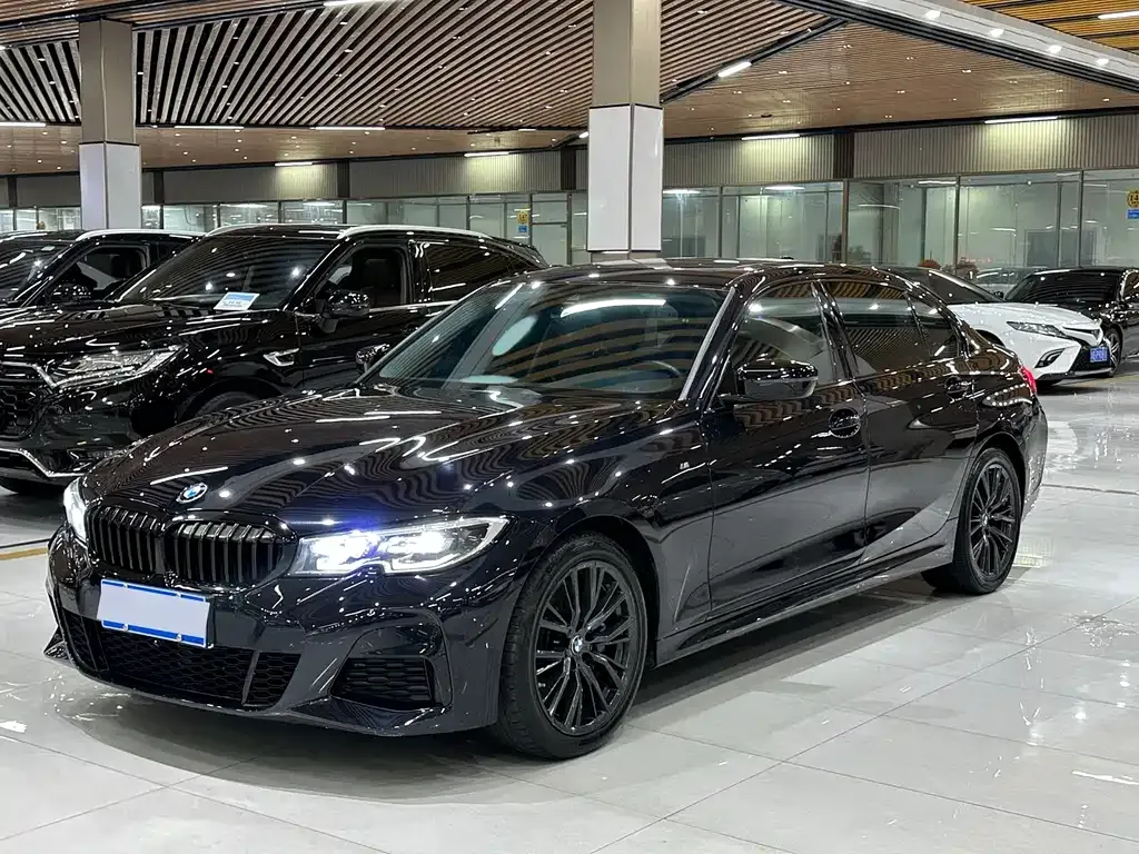 BMW 3 Series — фото 1