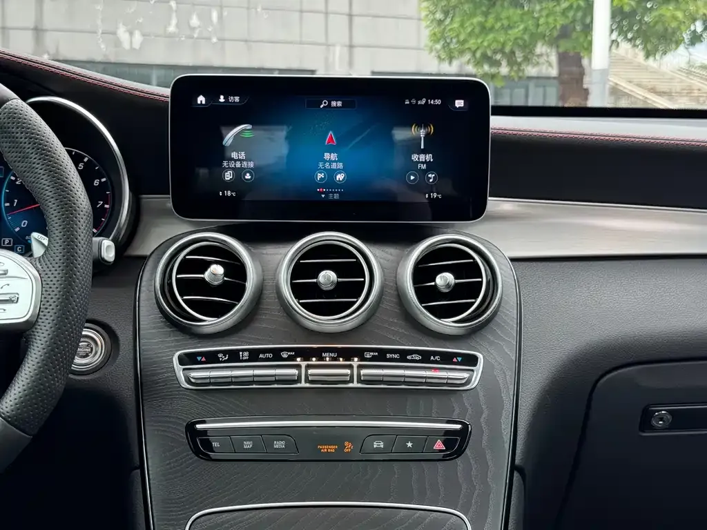 Mercedes-Benz GLC AMG — фото 9