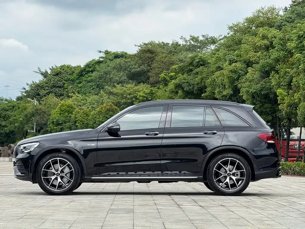 Mercedes-Benz GLC AMG — фото 7