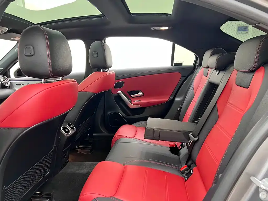 Mercedes-Benz A-Class AMG — фото 3