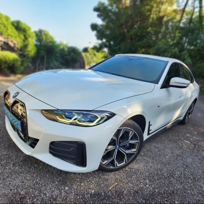 BMW i4 — фото 1