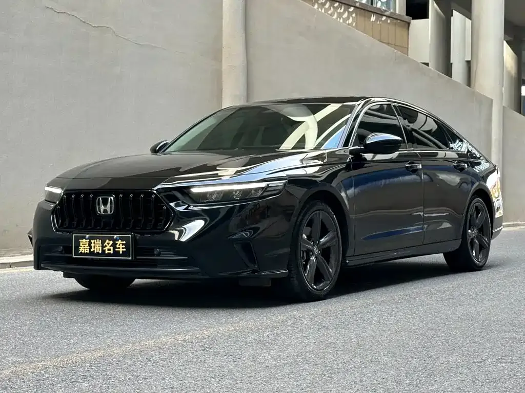 Honda Inspire — фото 1