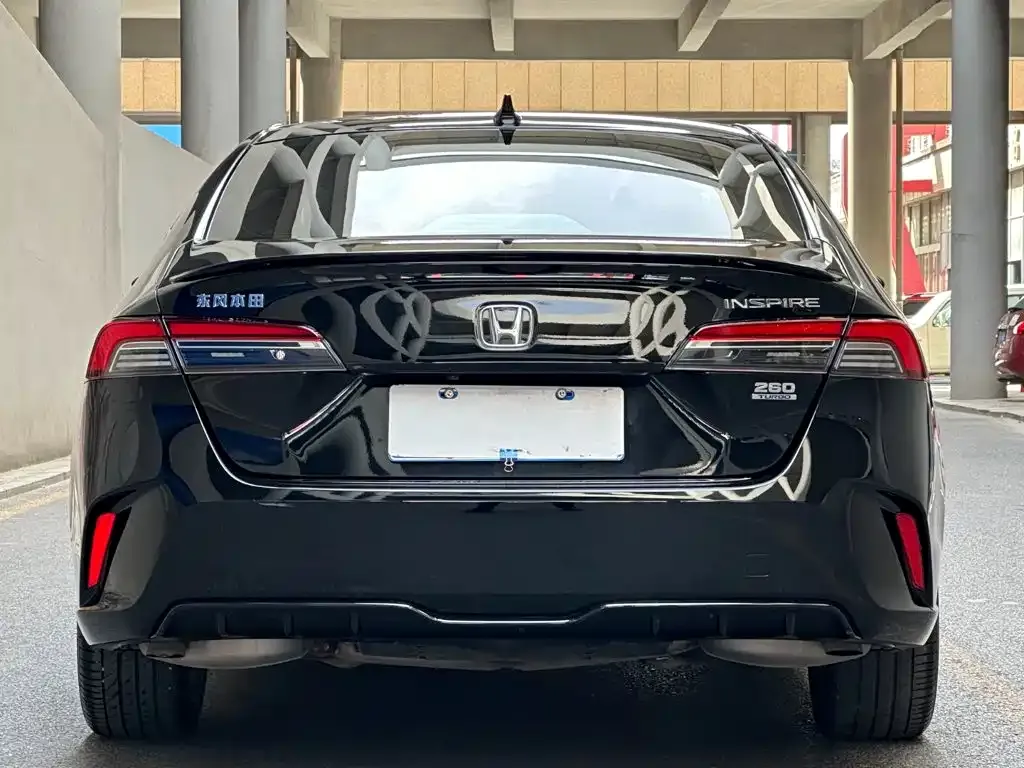Honda Inspire — фото 7