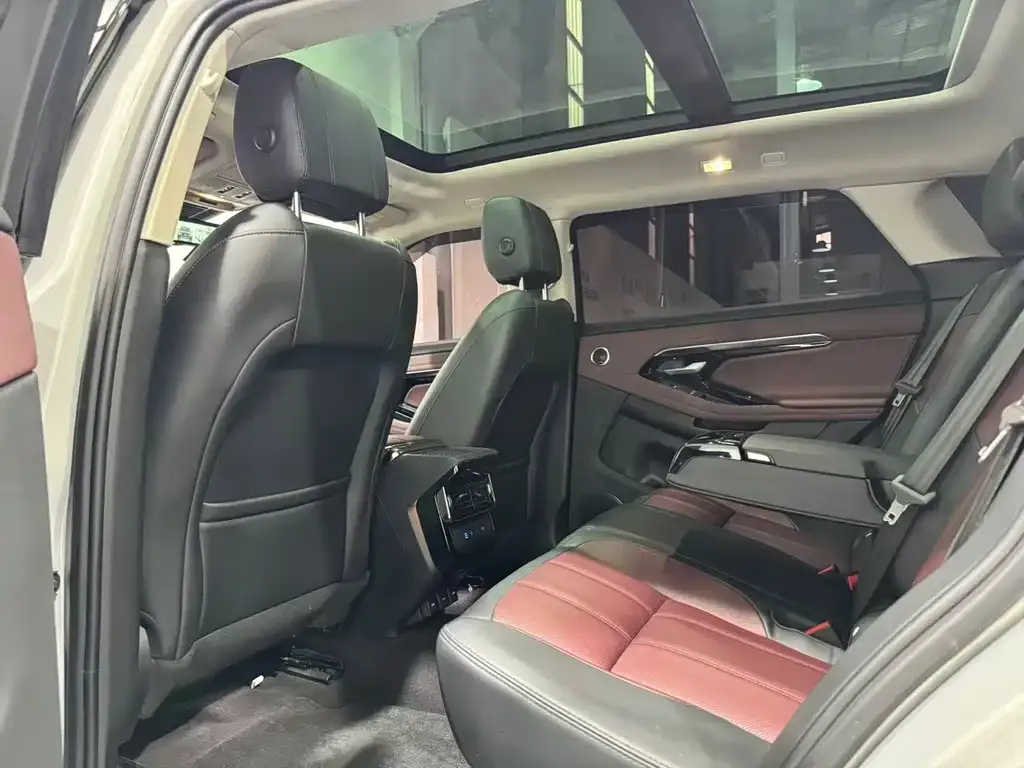 Land Rover Evoque — фото 9