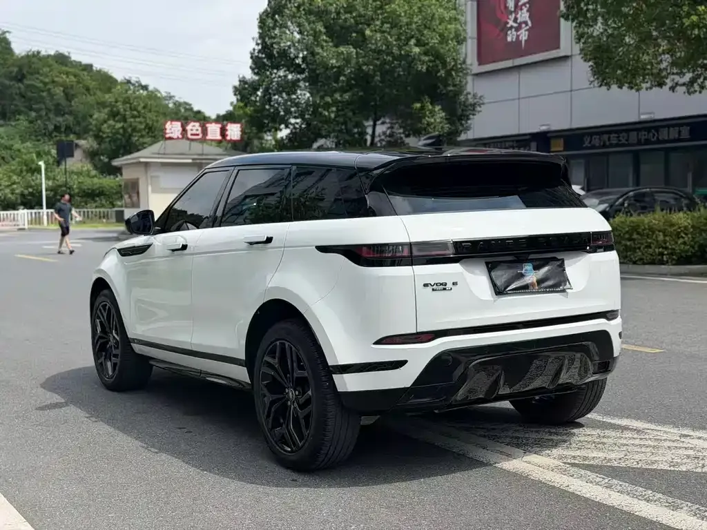 Land Rover Evoque — фото 8