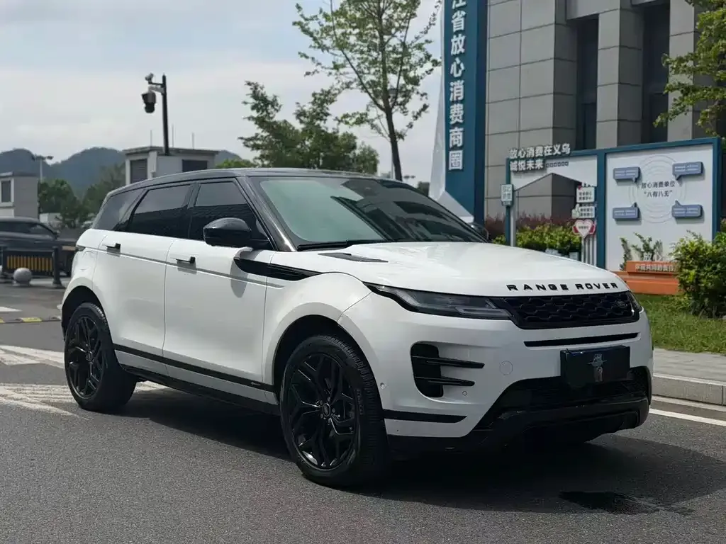 Land Rover Evoque — фото 10