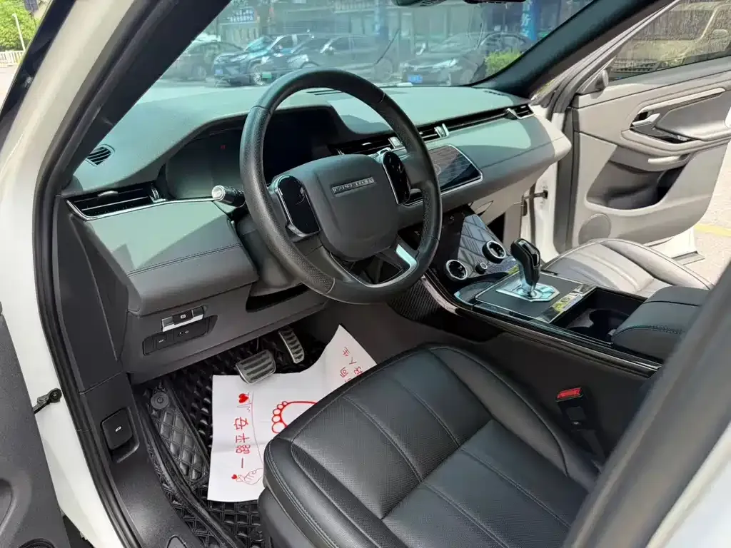 Land Rover Evoque — фото 4