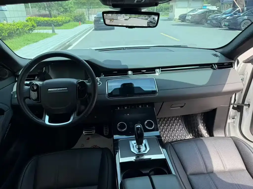 Land Rover Evoque — фото 5