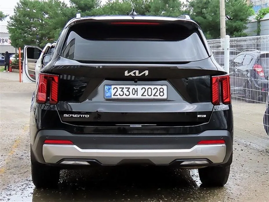 Kia Sorento — фото 6