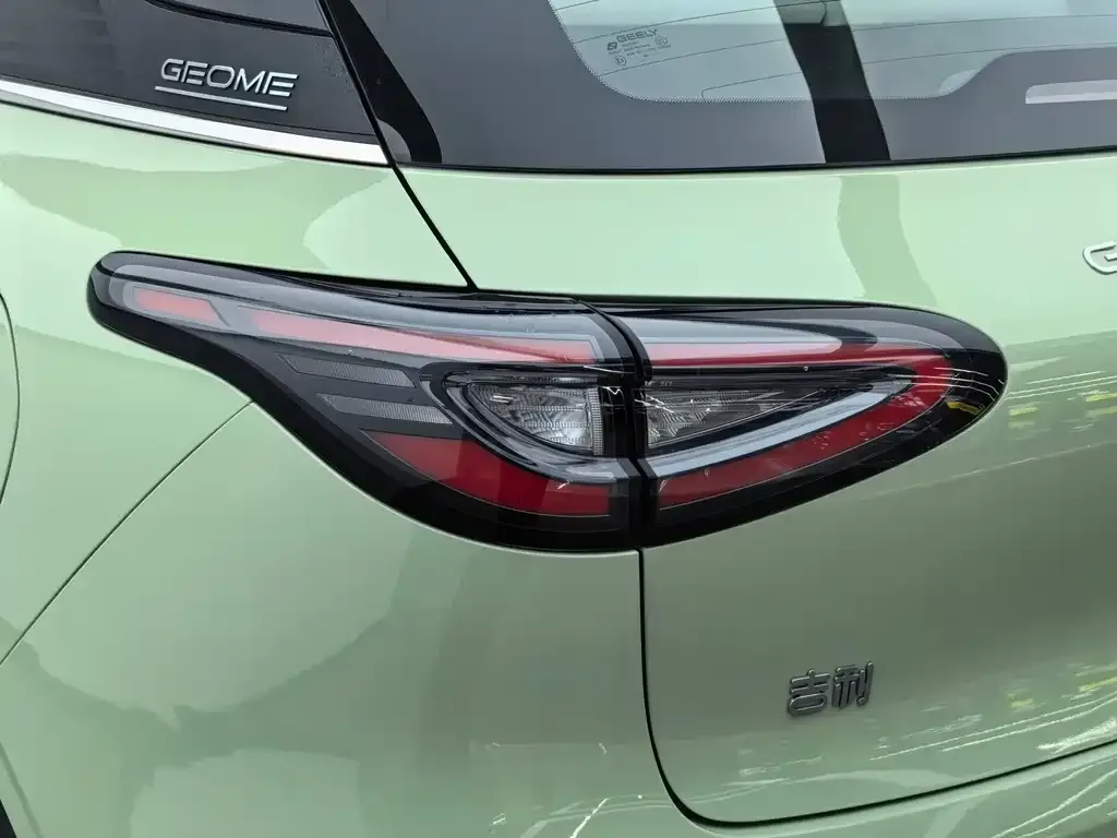 Geely Starburst — фото 10