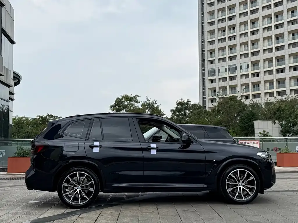 BMW X3 — фото 3