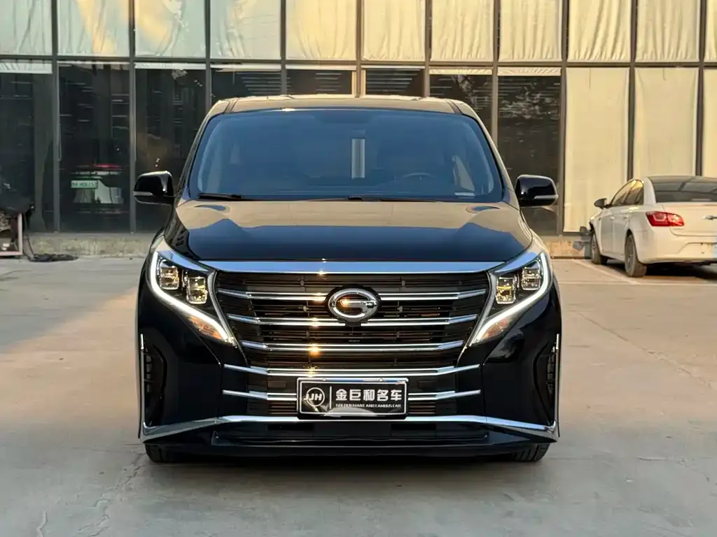 GAC Motor Trumpchi M8 — фото 2