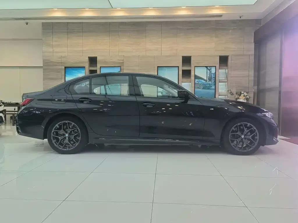 BMW 3 Series — фото 10