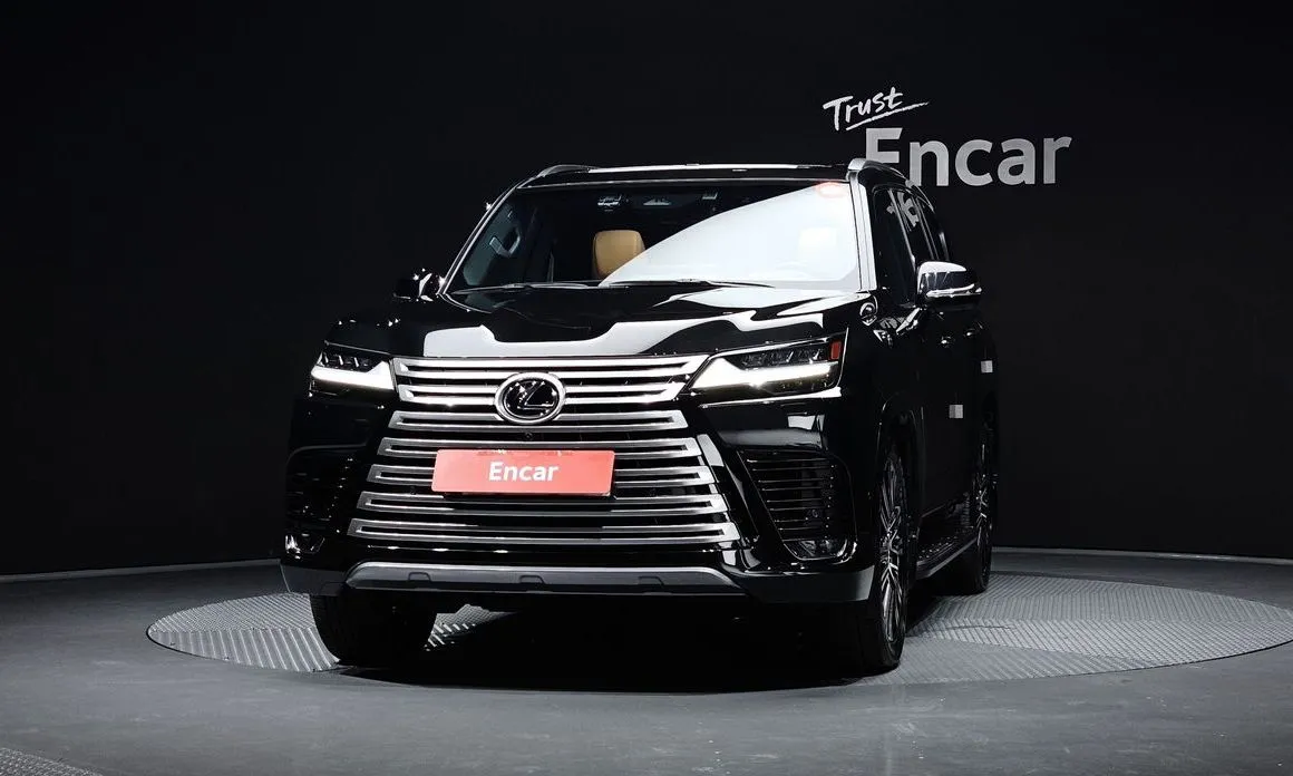 Lexus LX — фото 4