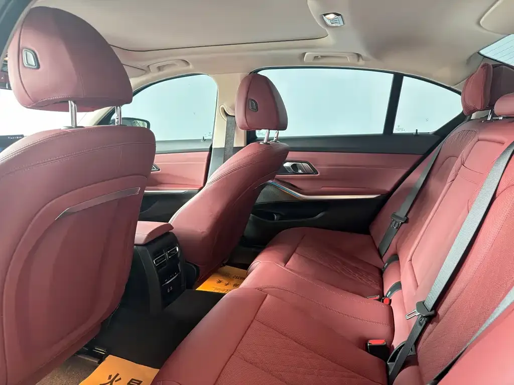 BMW i3 — фото 8
