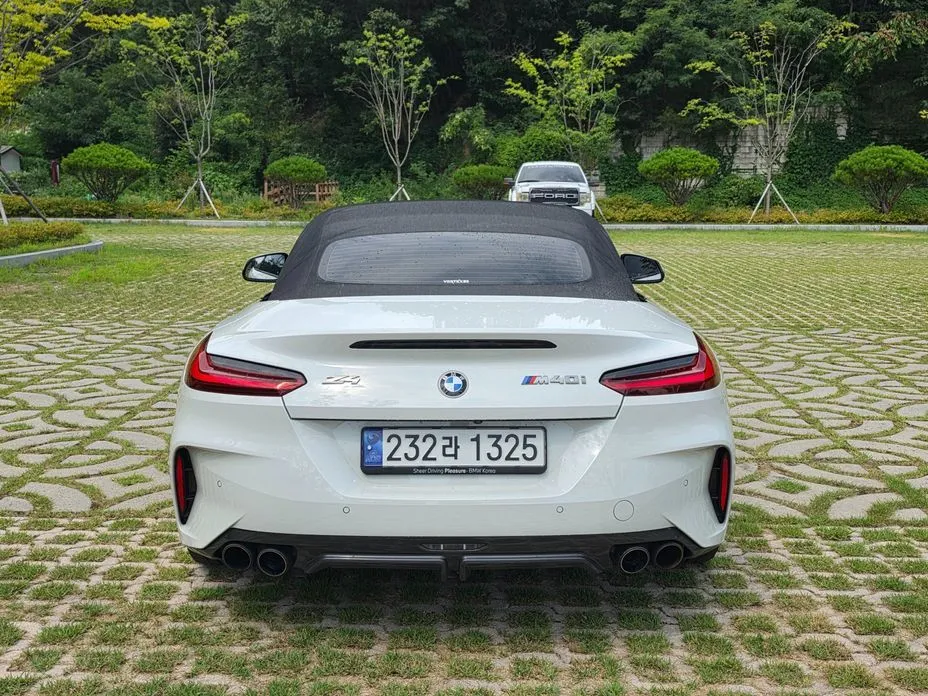 BMW Z4 — фото 9
