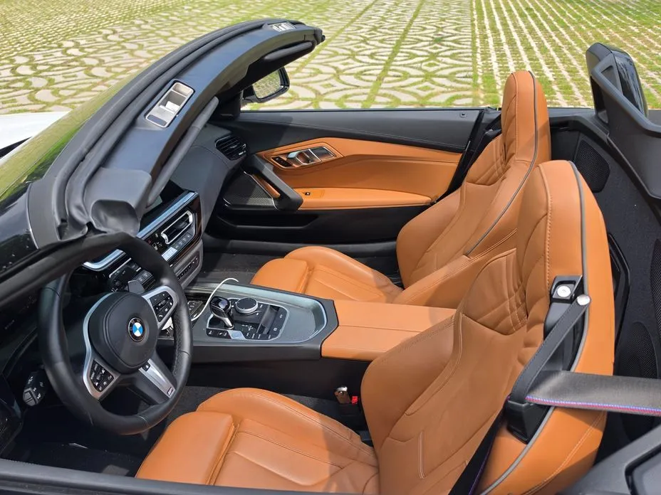 BMW Z4 — фото 7