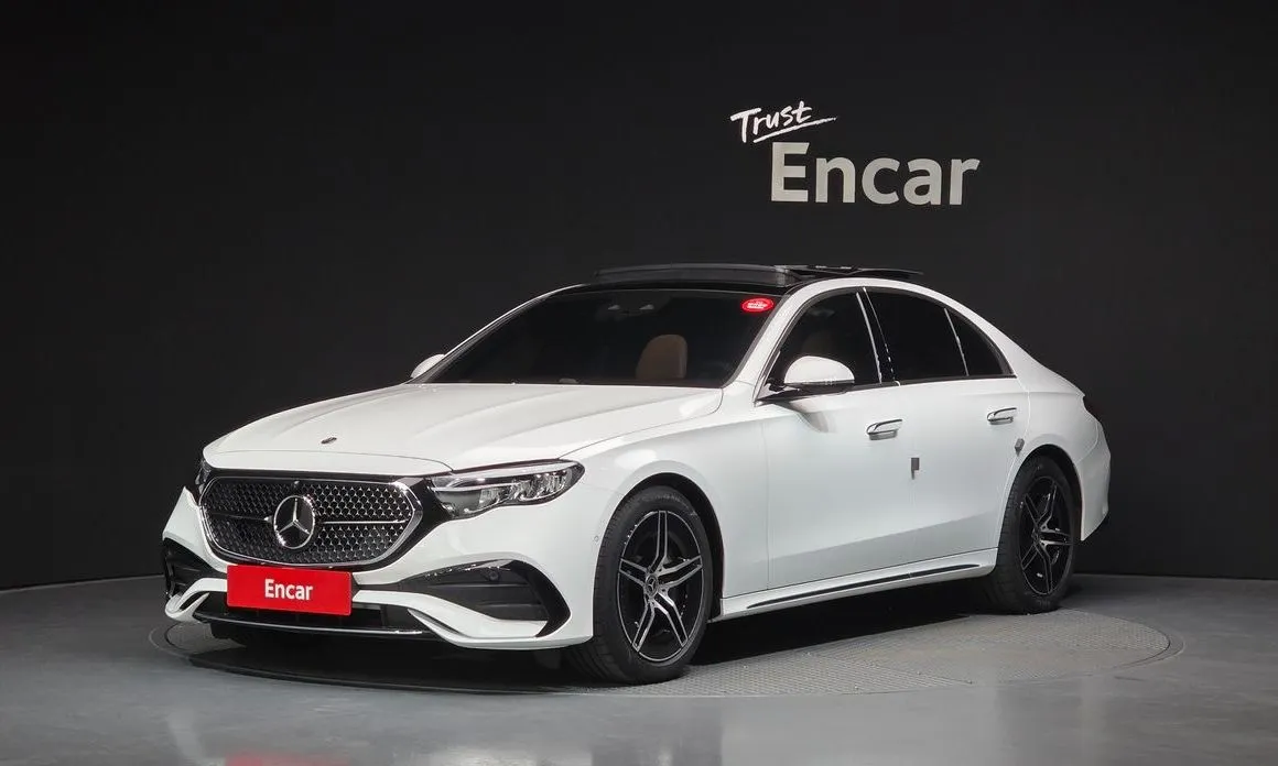 Mercedes-Benz E-Class — фото 1