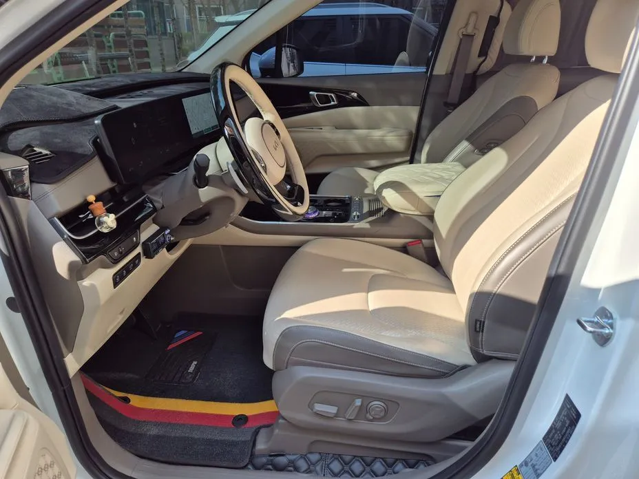 Kia Carnival — фото 2