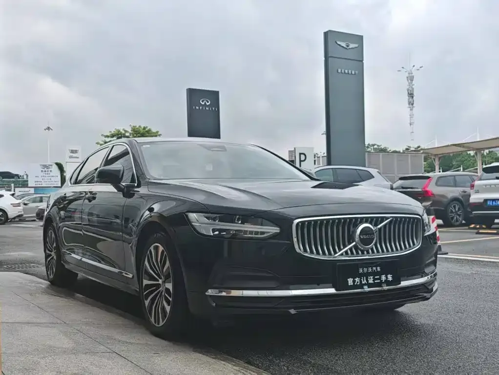 Volvo S90 — фото 8