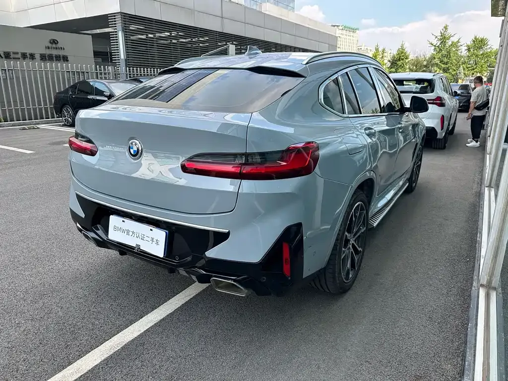 BMW X4 — фото 9