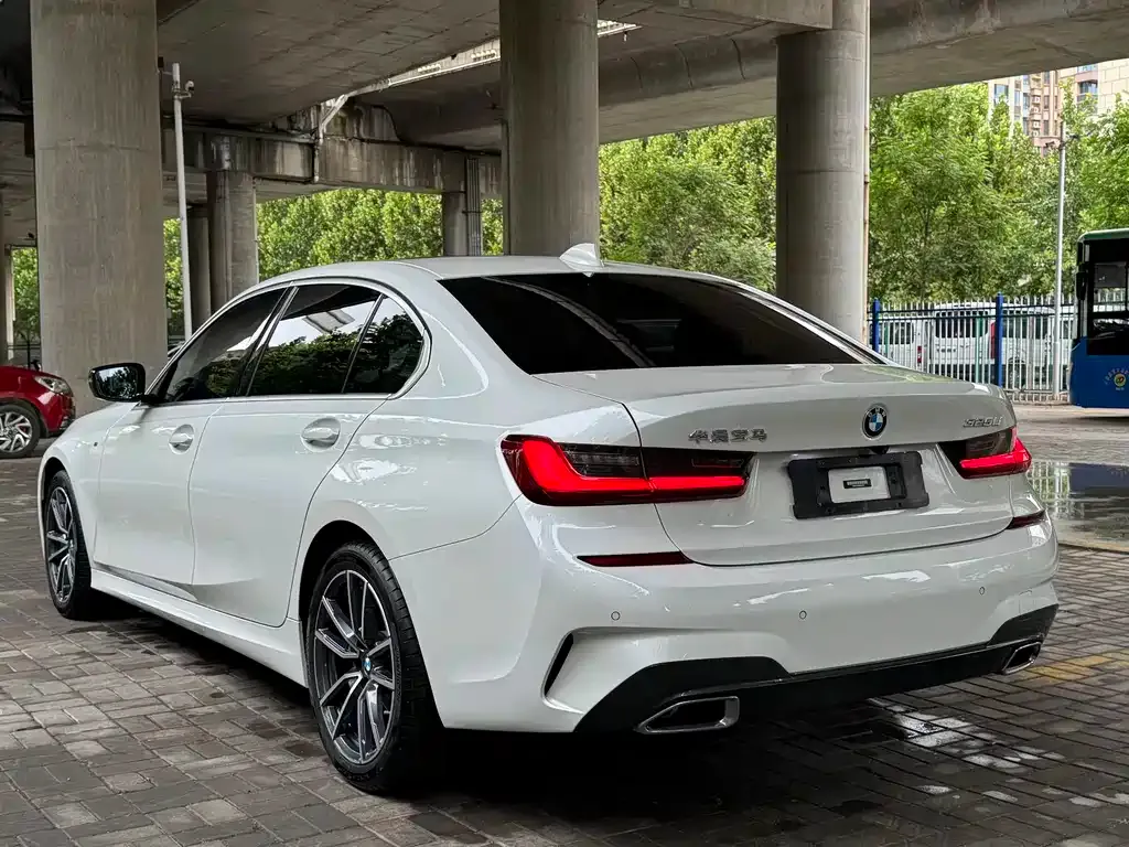 BMW 3 Series — фото 4