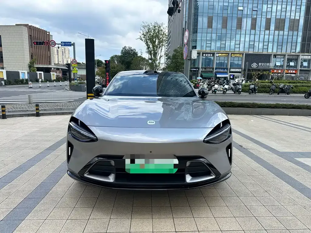 Xiaomi YU7 — фото 1