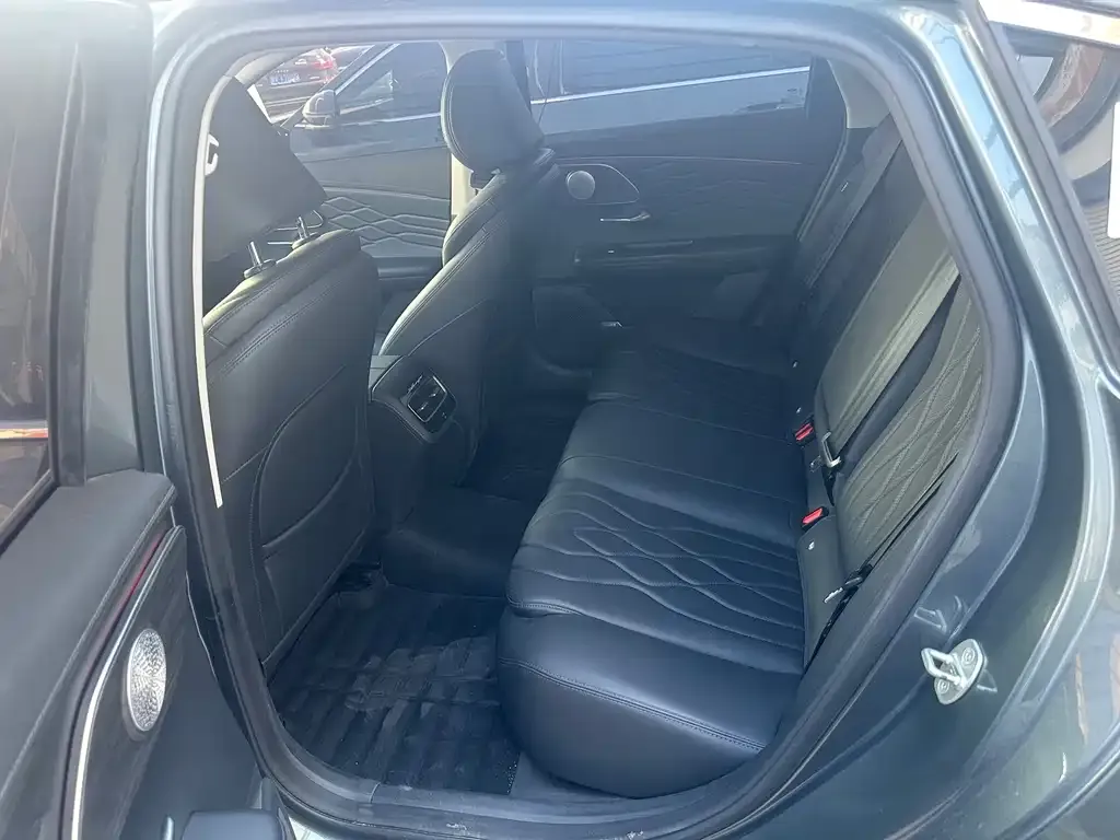 Chery Arrizo 8 PRO — фото 2
