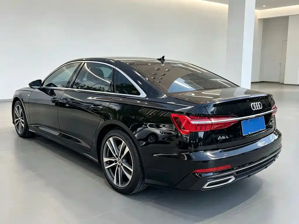 Audi A6L — фото 4